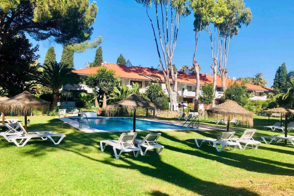 Puerto Banus Richi Suite Марбелья Экстерьер фото